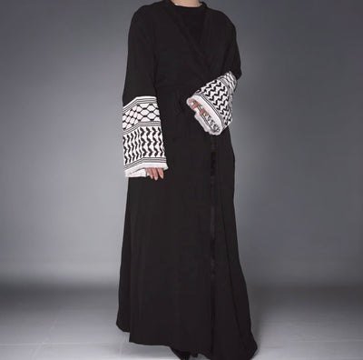 LM046 Keffiyeh Inspired Open Abaya Cardigan with Belt Tessel Kimono Robe Kuffiyah Design