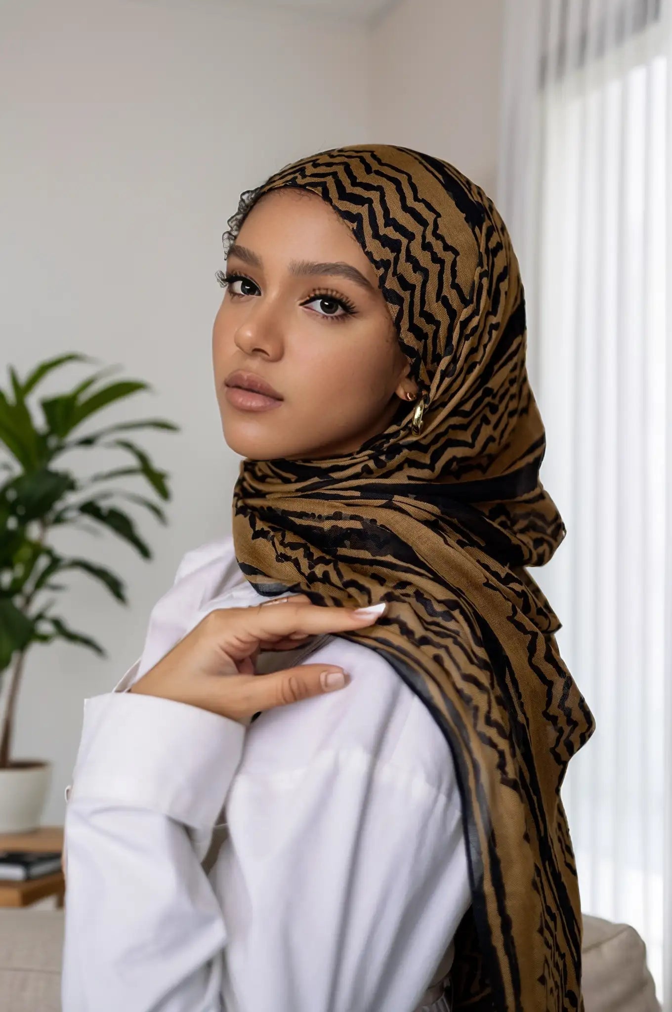 Hatta Qawah Printed Hijab Scarf - LumosModesty