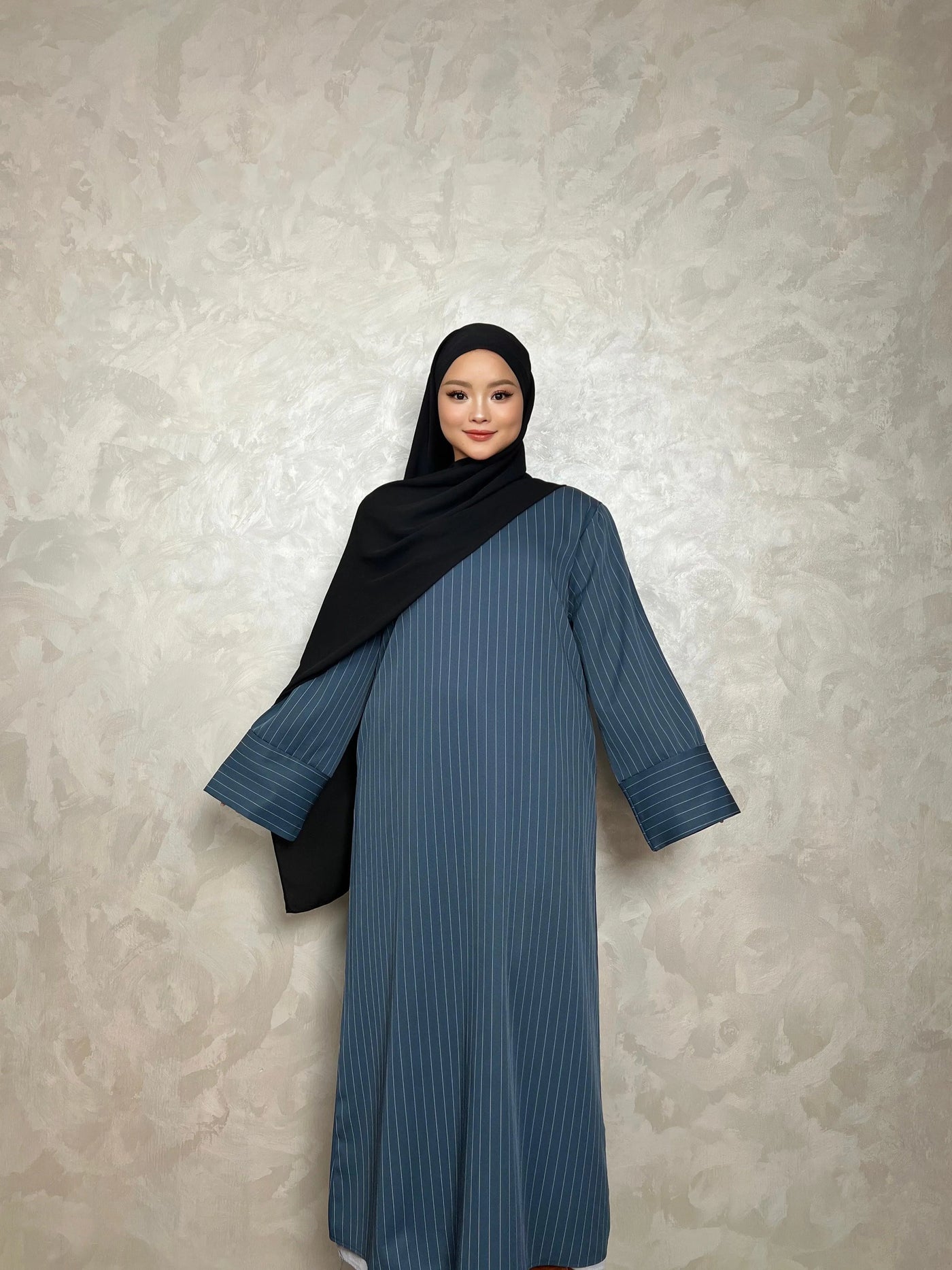 LM009 One-piece Thick Abaya Dress With Belt And Pockets - LumosModesty