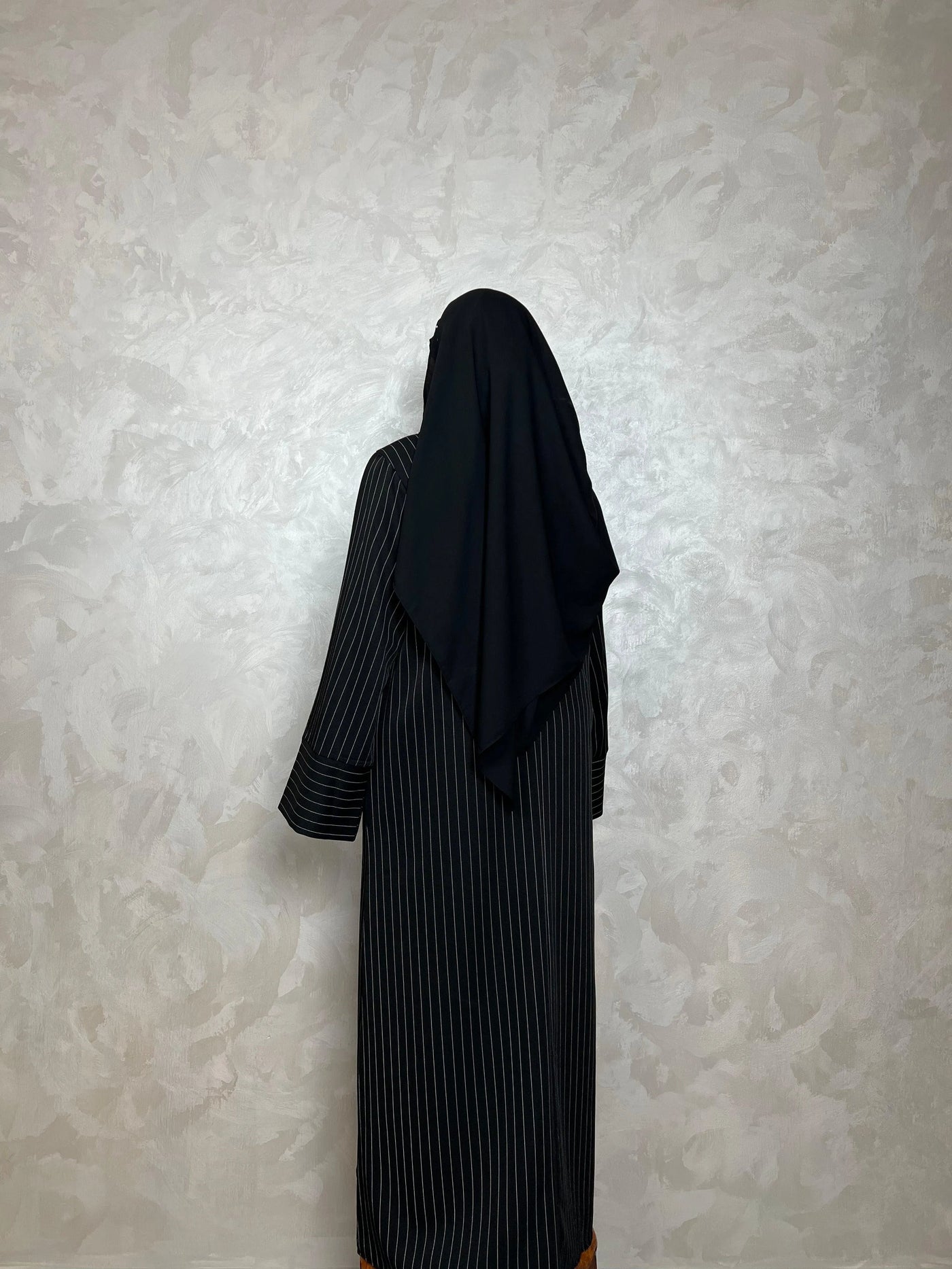 LM009 One-piece Thick Abaya Dress With Belt And Pockets - LumosModesty