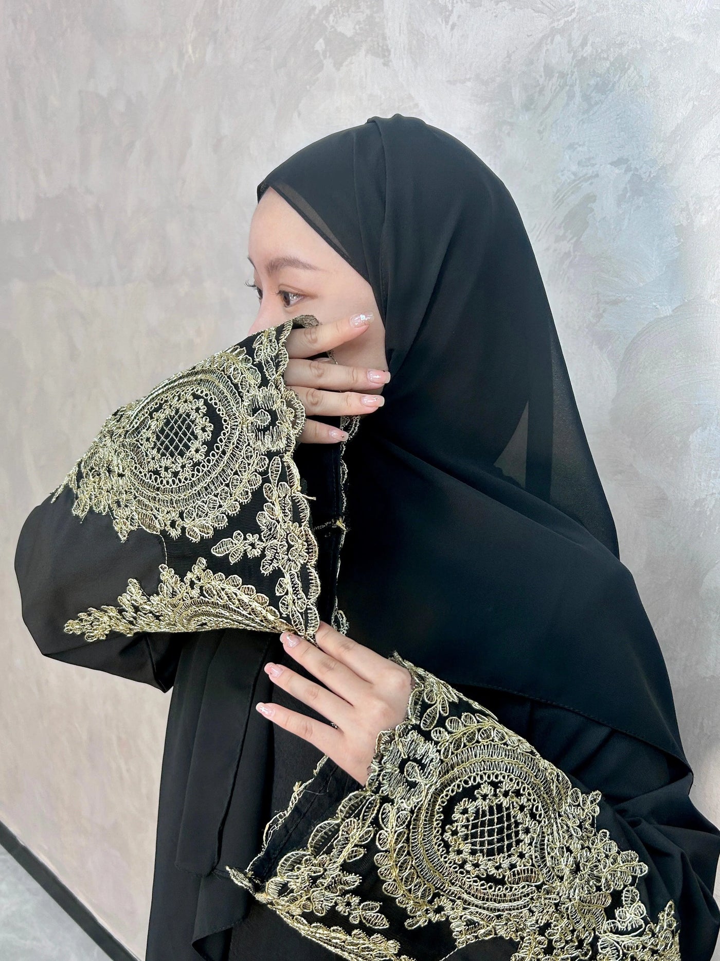 LM015 Luxury Gold Embroidery Open Abaya (Premium) - LumosModesty