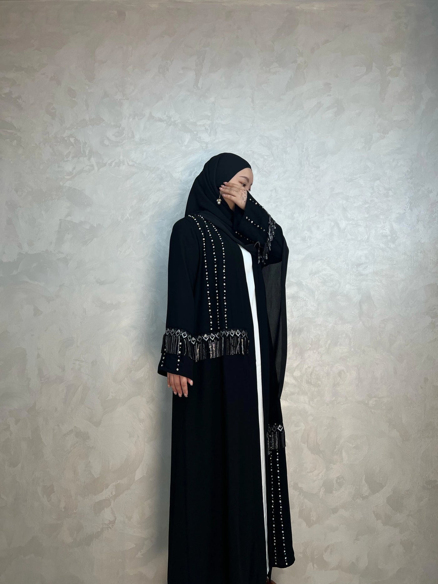 LM017 Shimmering Tassel-Diamond Tassel Abaya - LumosModesty