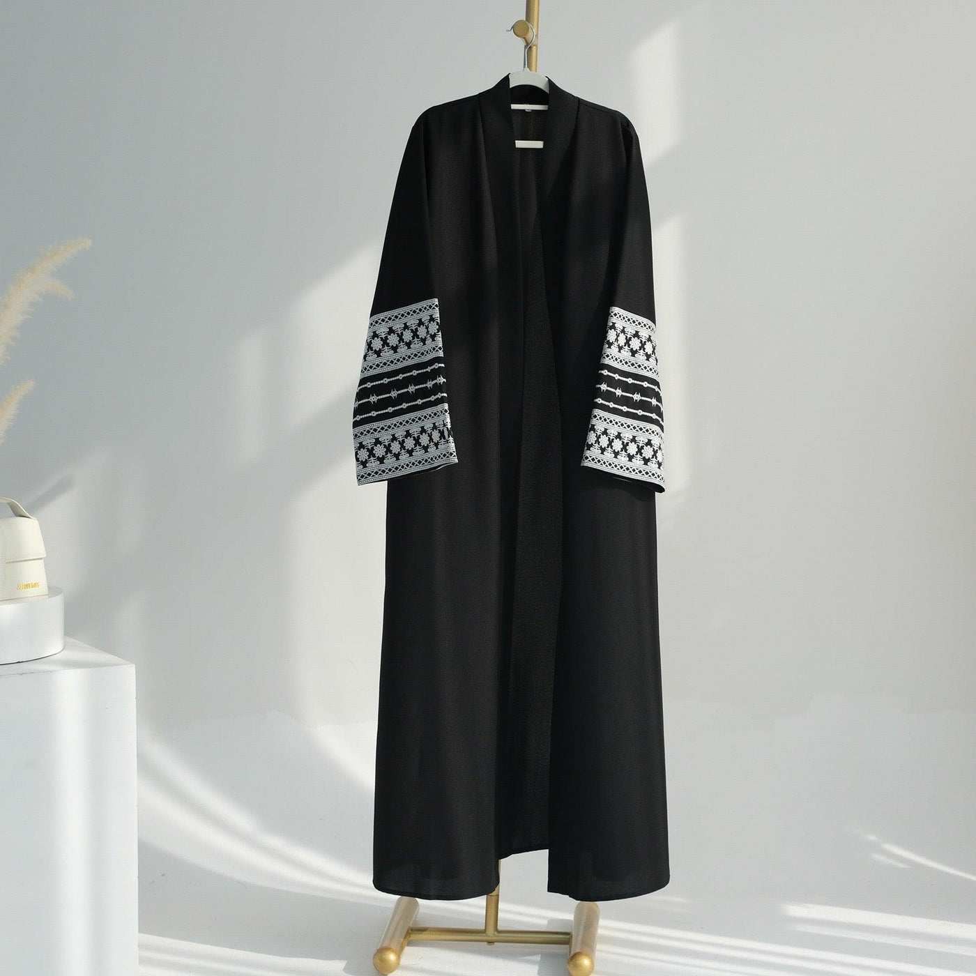 LM039 Dunya Embroidery Linen Texture Open Abaya Cardigan with Belt and Pockets - LumosModesty